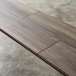 Home Decorators Collection EIR Waveford Gray Oak 12 Mm Thick X 7-1/2 In. Wide X 50-2/3 In. Length Laminate Flooring (18.42 Sq. Ft. / Case) -Discount Flooring Store 5b33a7b047d23a3cd6943d0048dffdd1 19d310f8 7b7b 44f6 ba05 df637f0db3d1 1800x1800